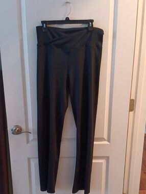 Balance Black High-Waist Yoga Pants